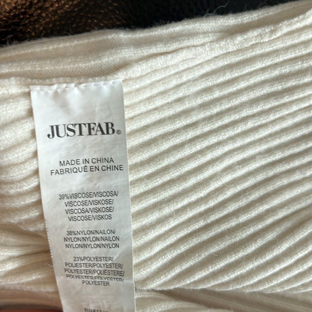 JustFab White Ribbed Sweetheart Neck Tube Top - Picture 4 of 4